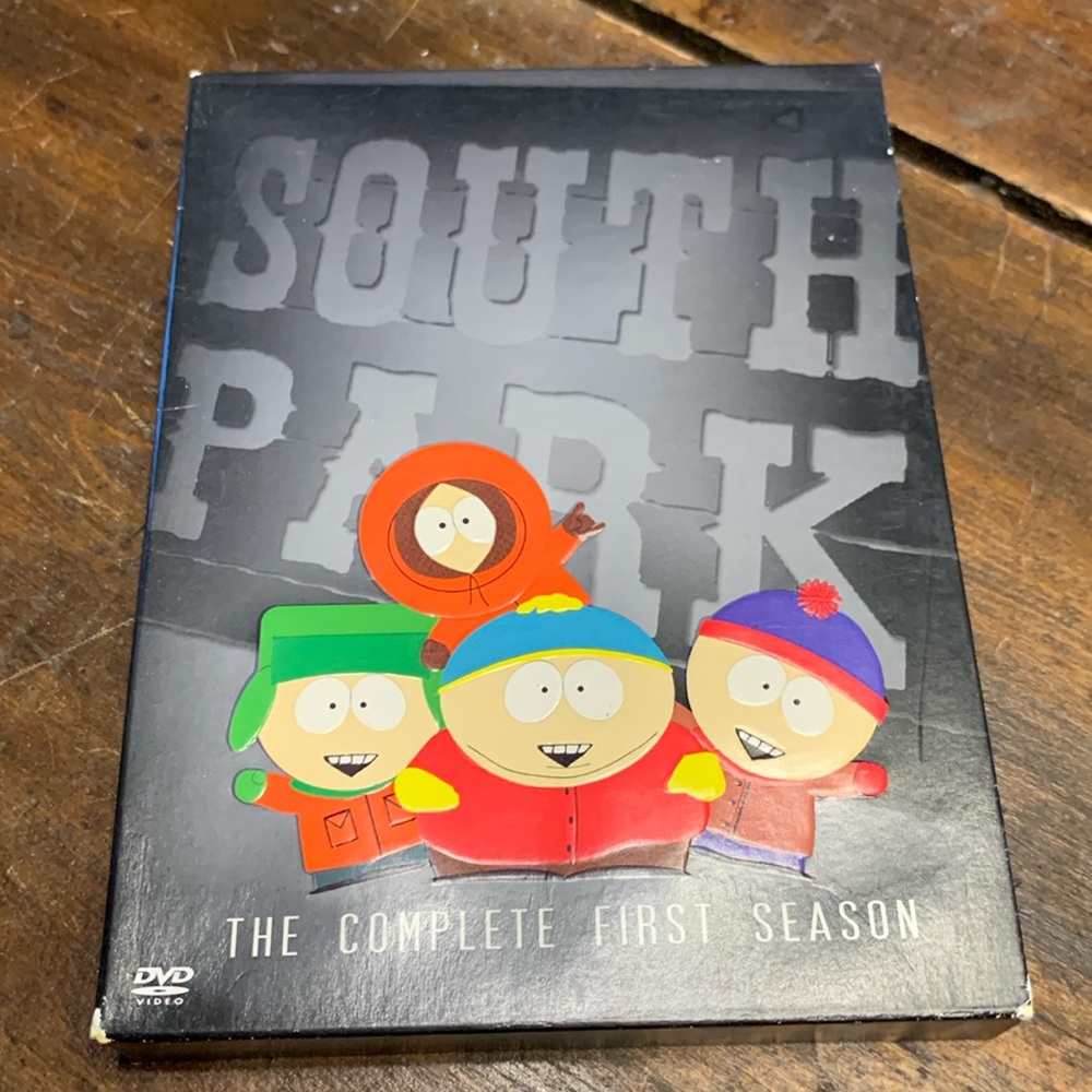 SOUTH PARK SEASON 1,13 EPISODES,3 DISC DVD’s.